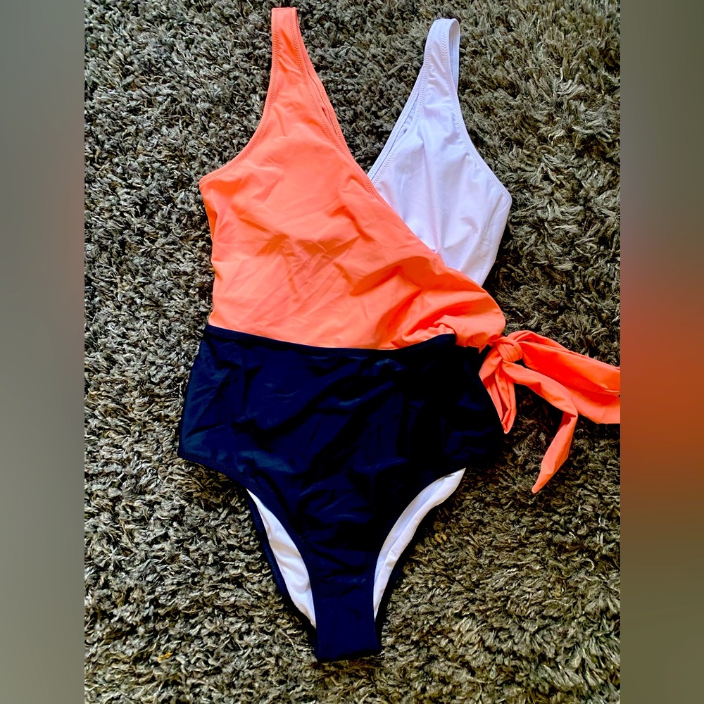 One piece swimsuit